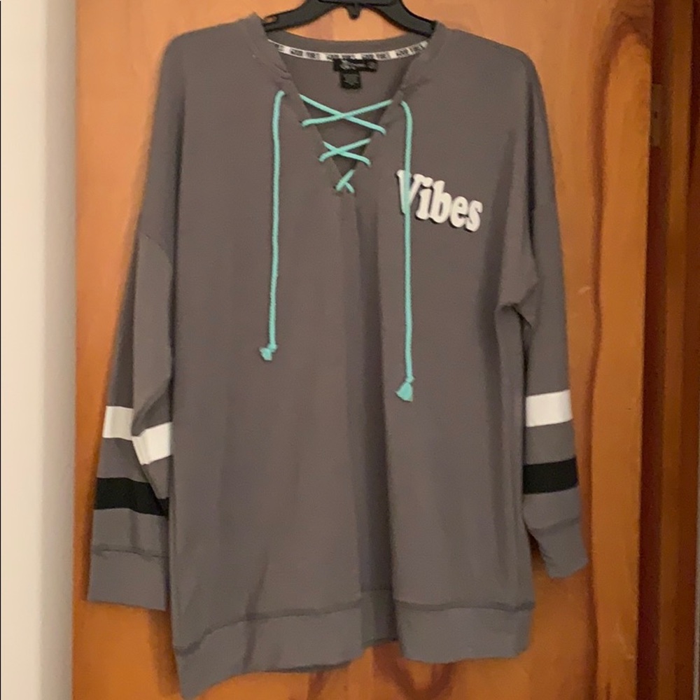 Ladies top